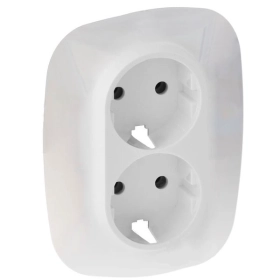 Розетка двойная с заземлением, шторками, автоматическими клеммами - белый, Legrand Valena Allure
